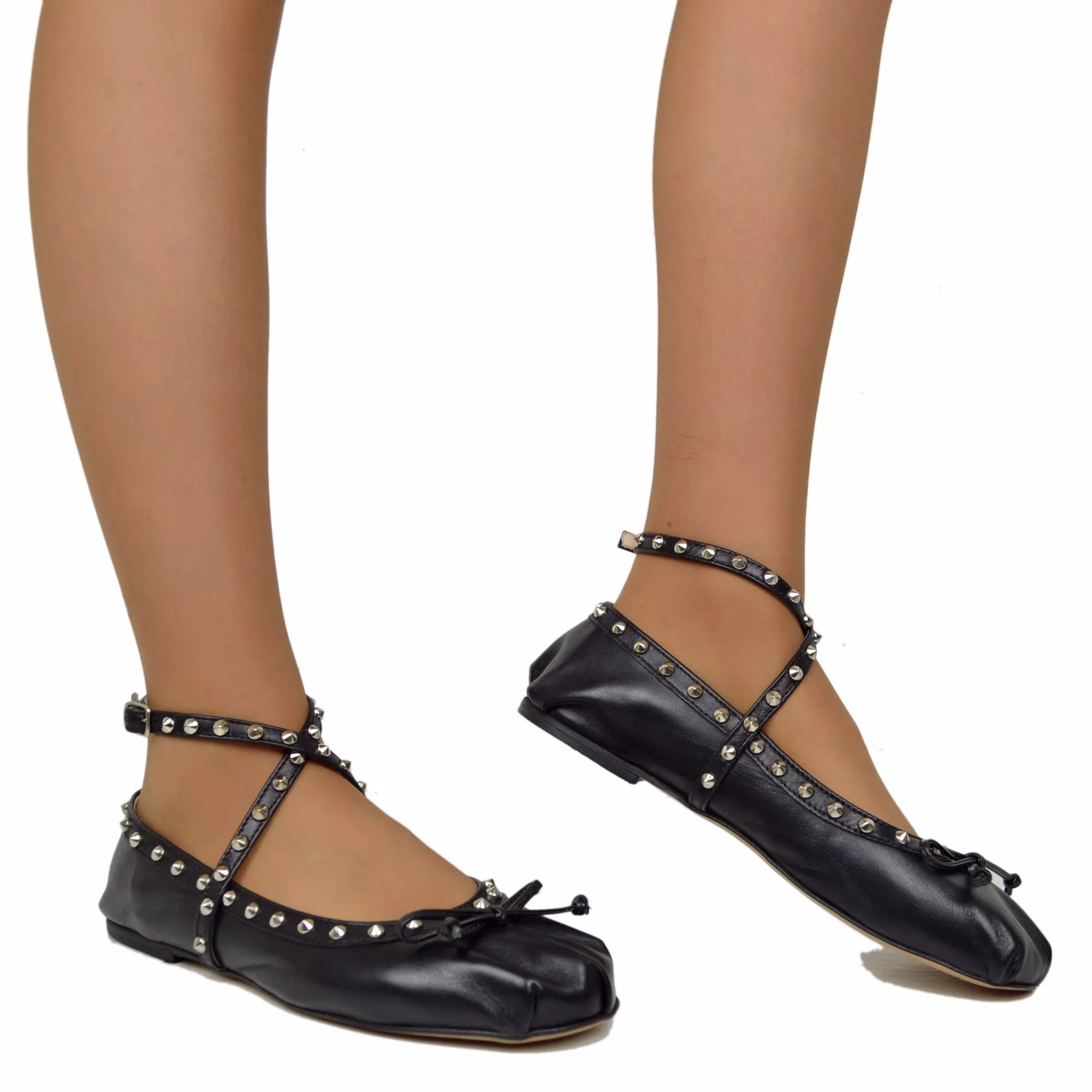 Ballerine DIVINE FOLLIE Donna Nere Punta Squadrata con Borchie Made in Italy