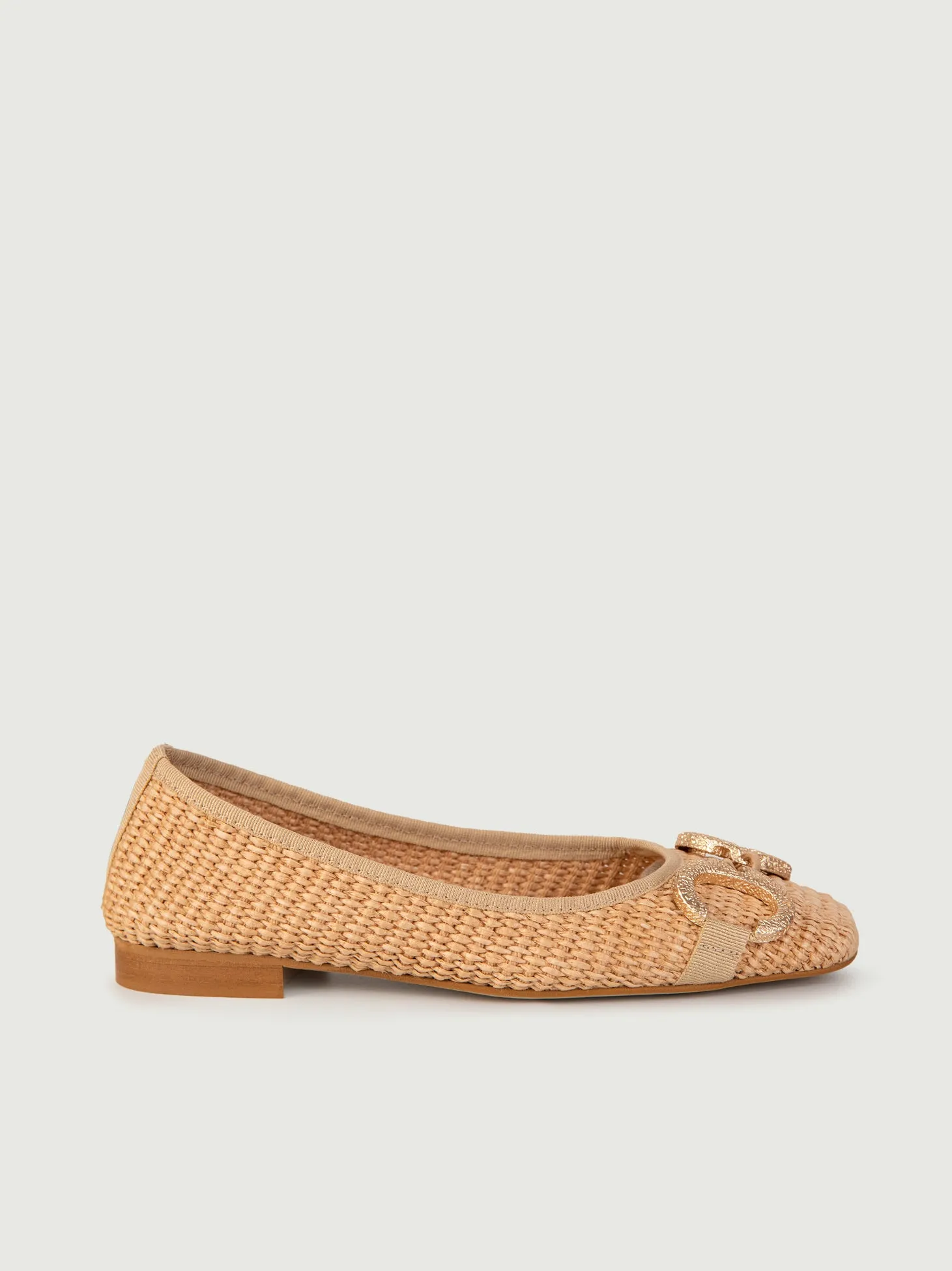 BALLERINE IN RAFIA NATURALE CON DETTAGLIO IN METALLO