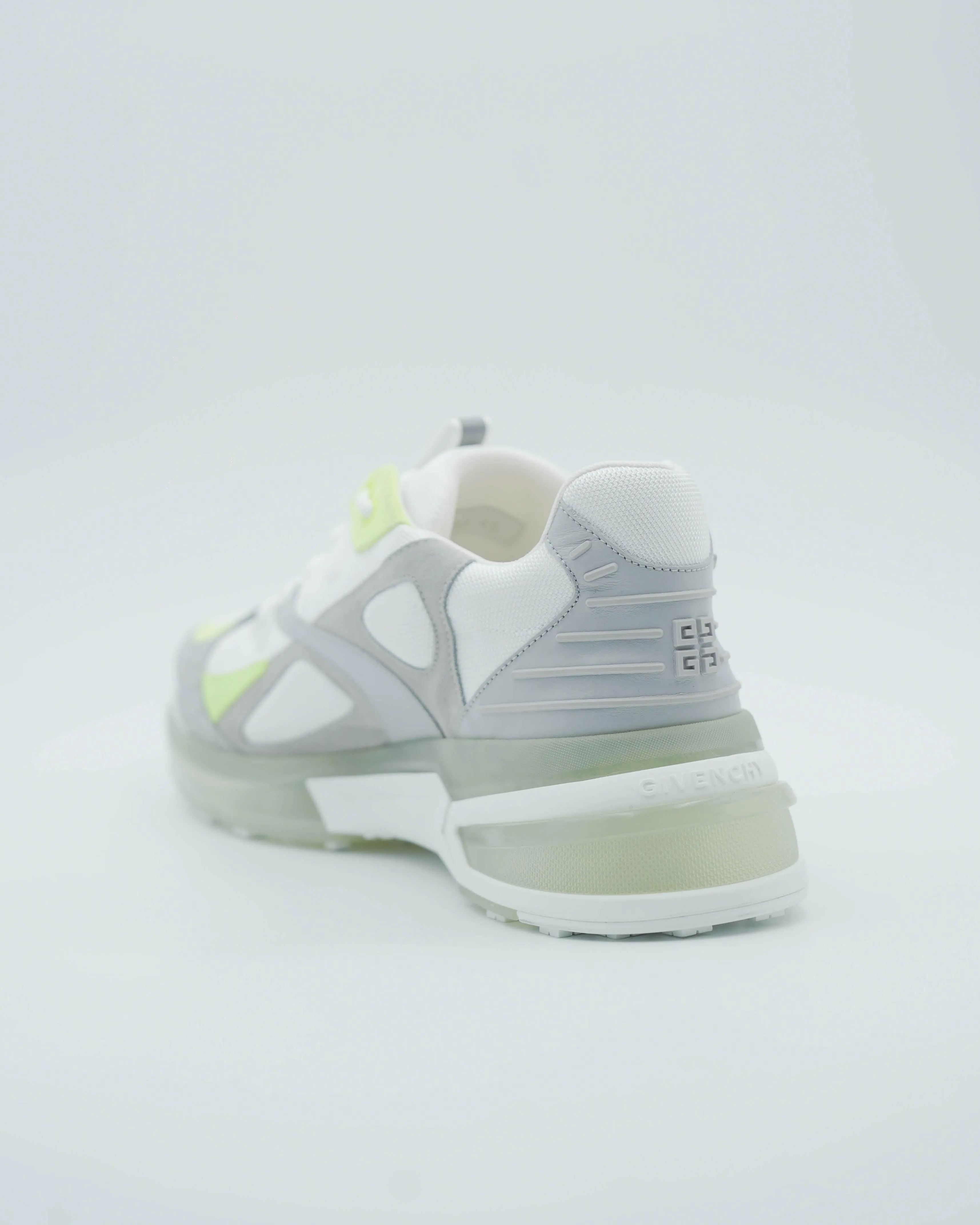 GIV 1 TR Low Sneakers