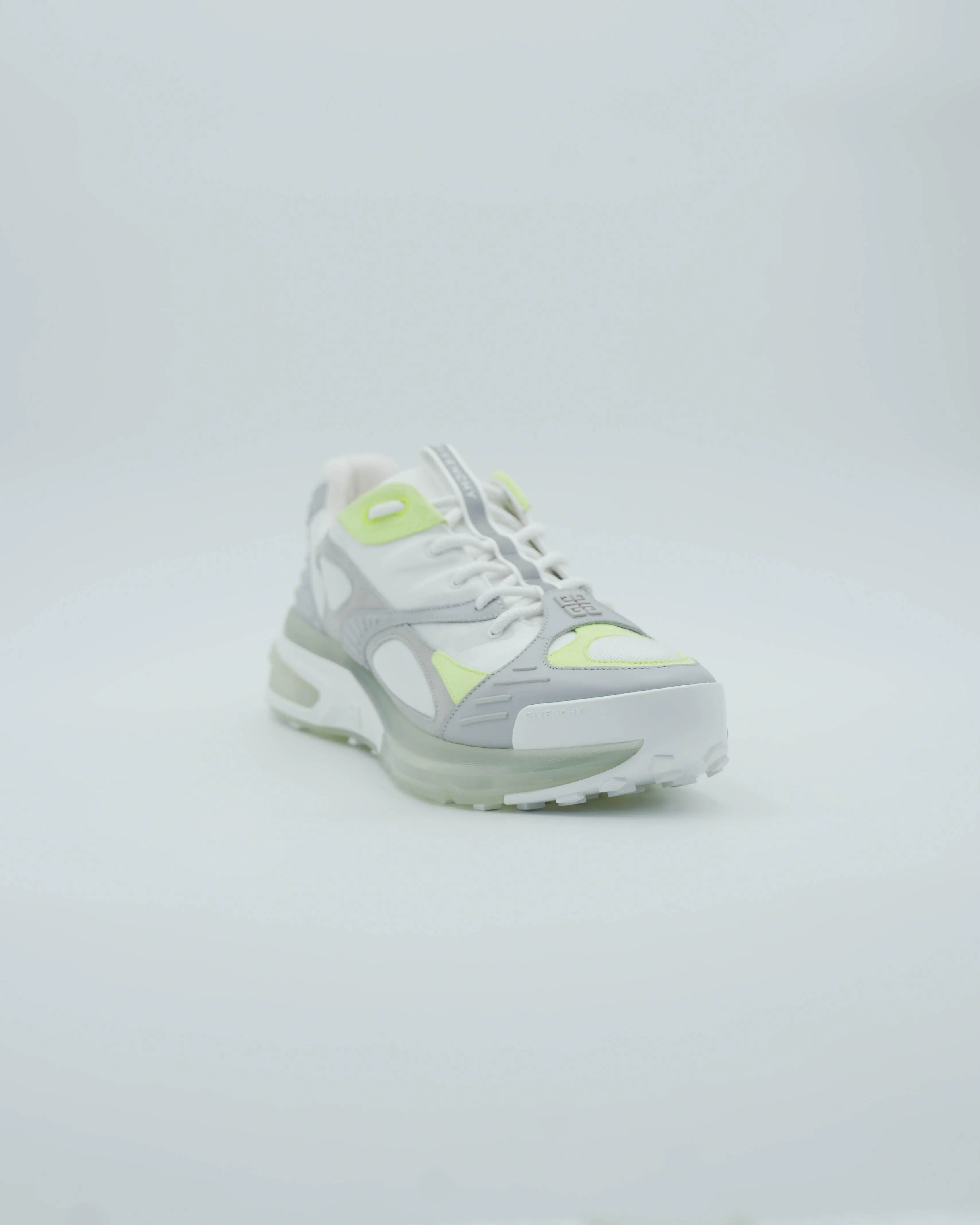 GIV 1 TR Low Sneakers