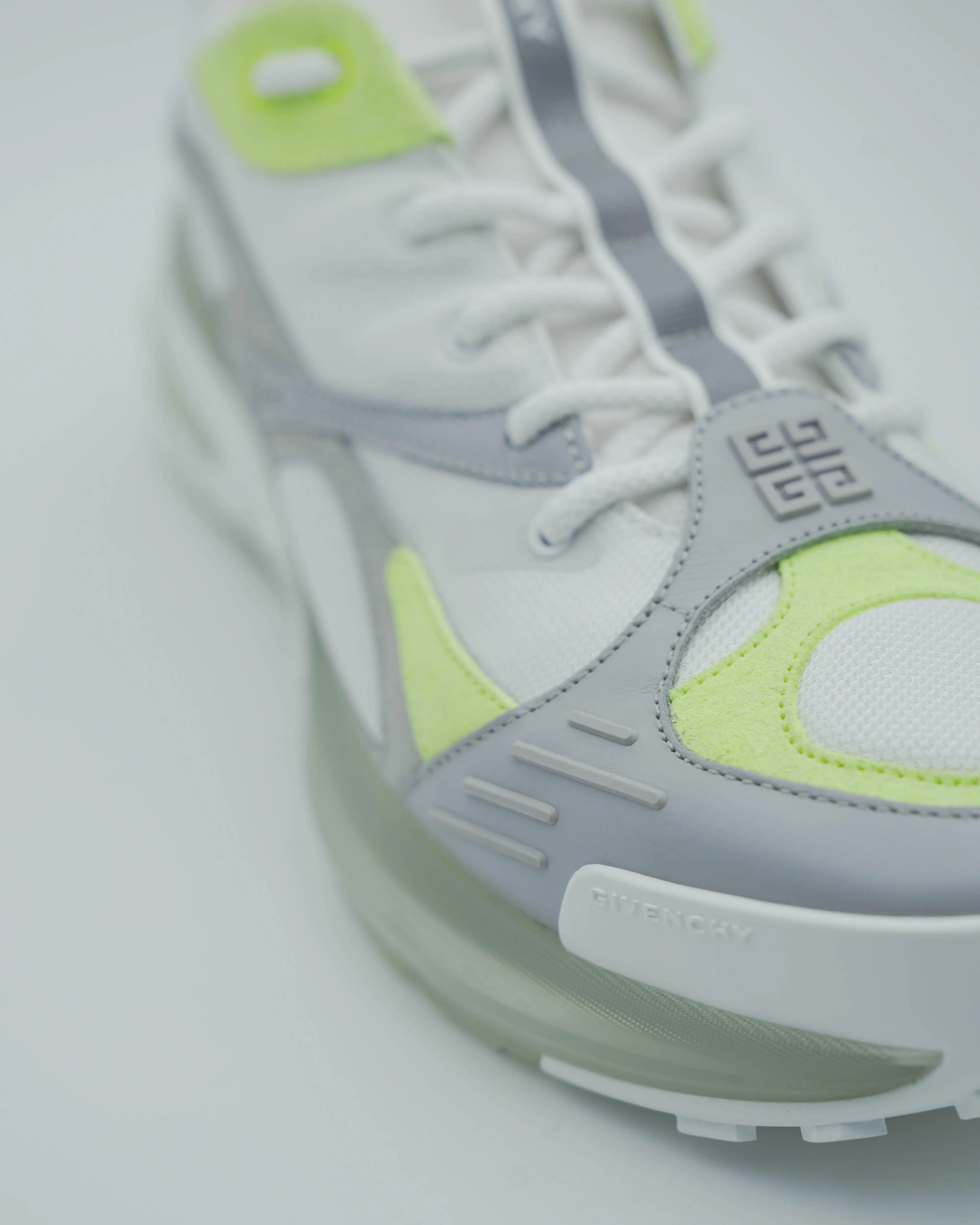 GIV 1 TR Low Sneakers