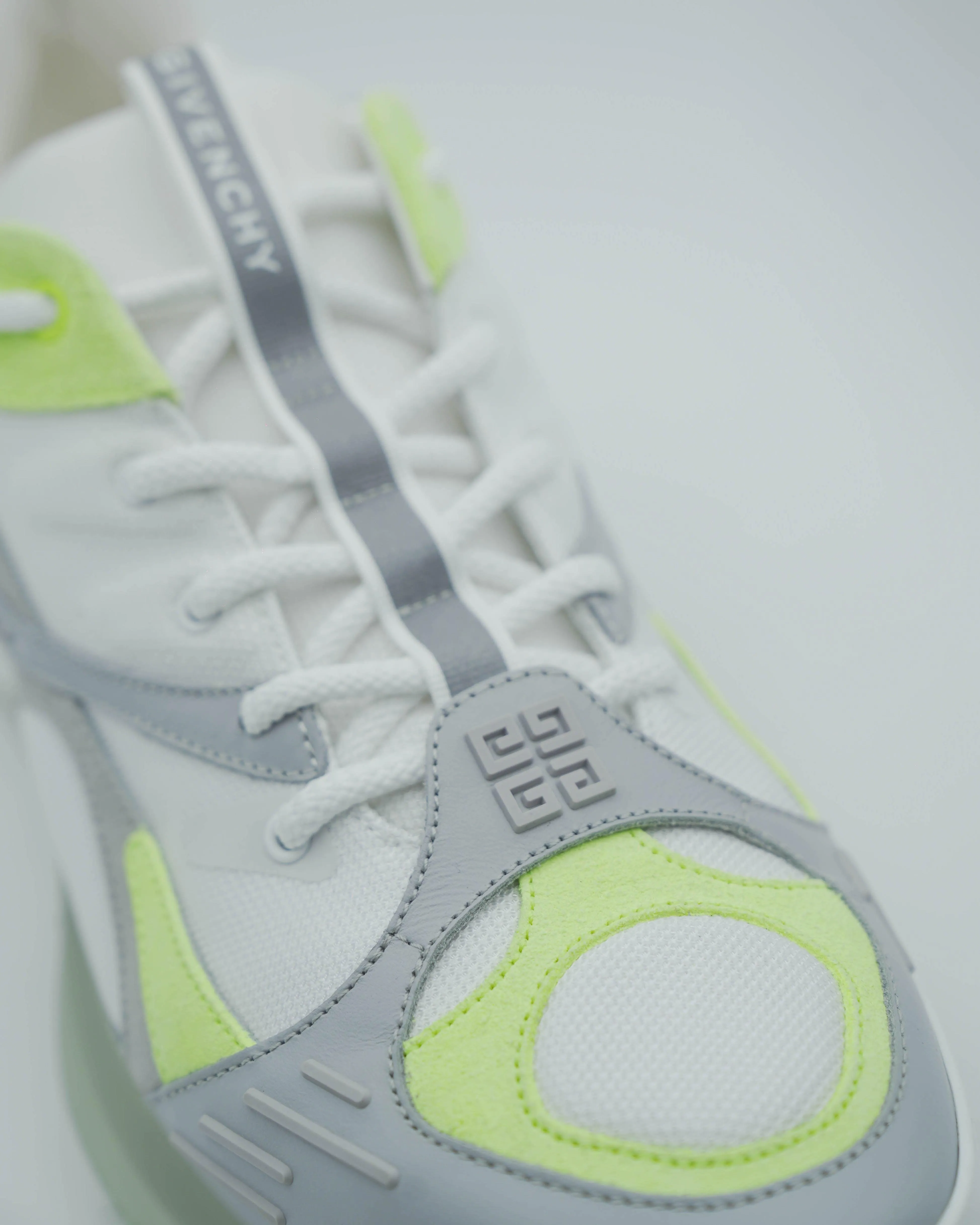 GIV 1 TR Low Sneakers
