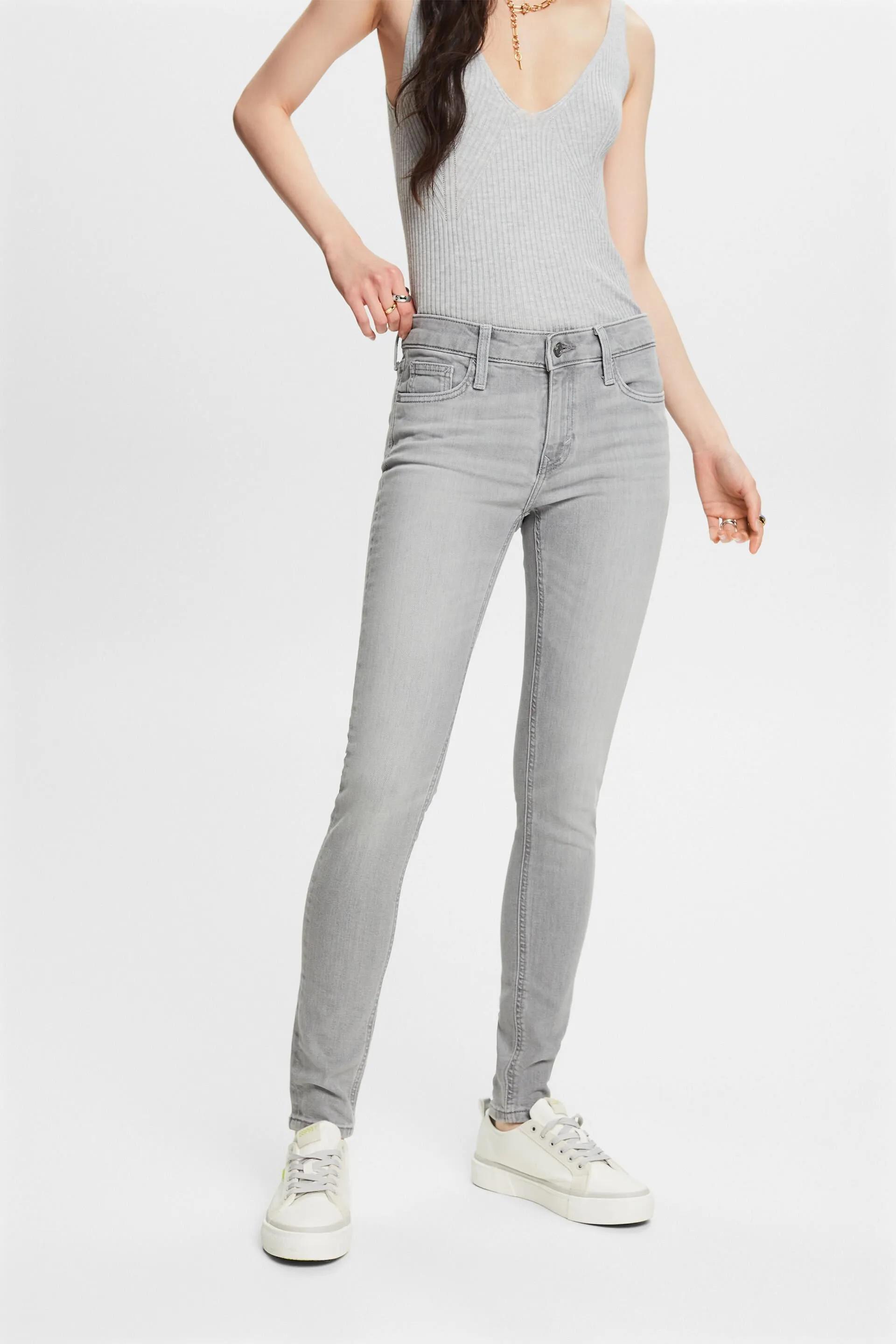 Jeans skinny a vita media