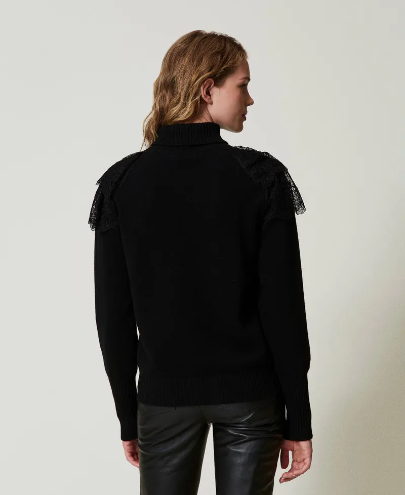 Maglia dolcevita in lana e cashmere