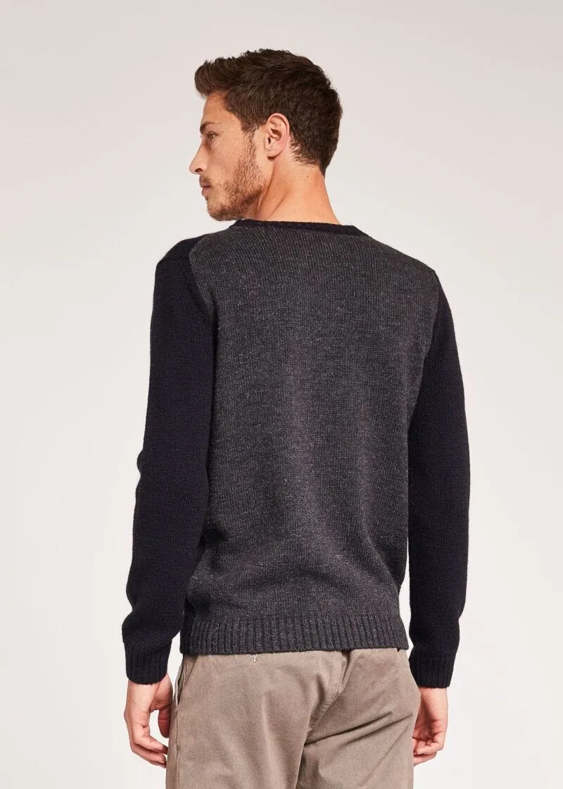 Maglia in lana e viscosa