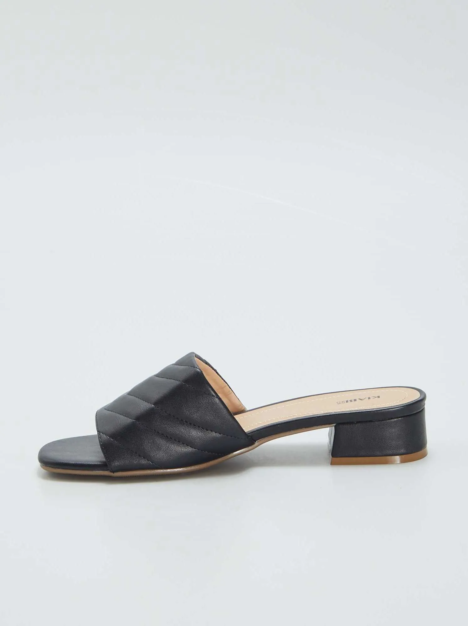 Mules con tacco e cinturino trapuntato - NERO