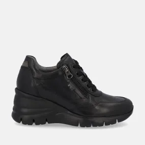 NERO GIARDINI SNEAKERS