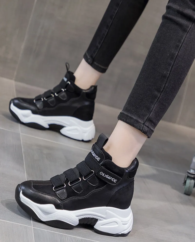 Scarpe casual da donna con fondo spesso e tacco a zeppa