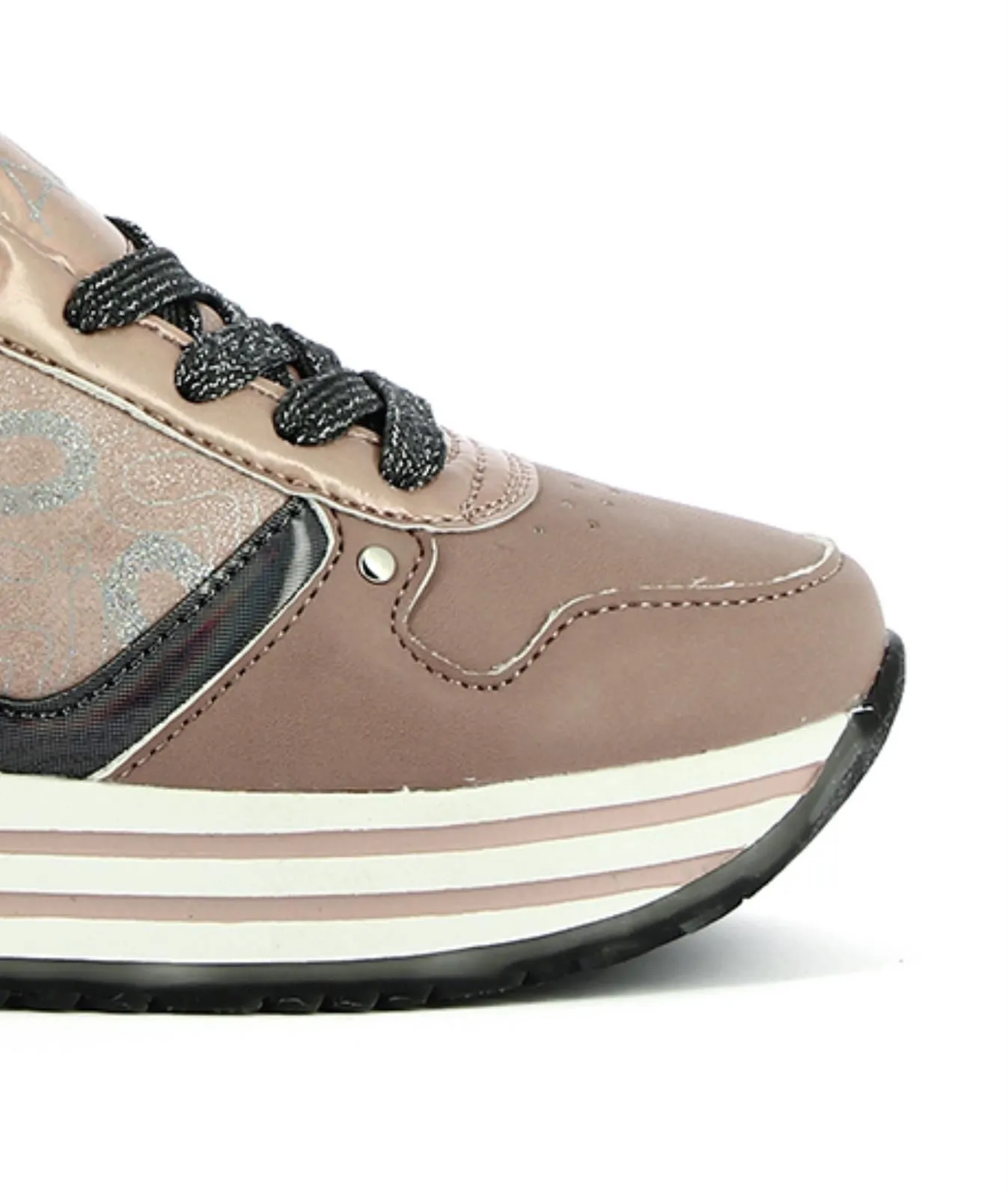Sneakers rosa con platform e lacci