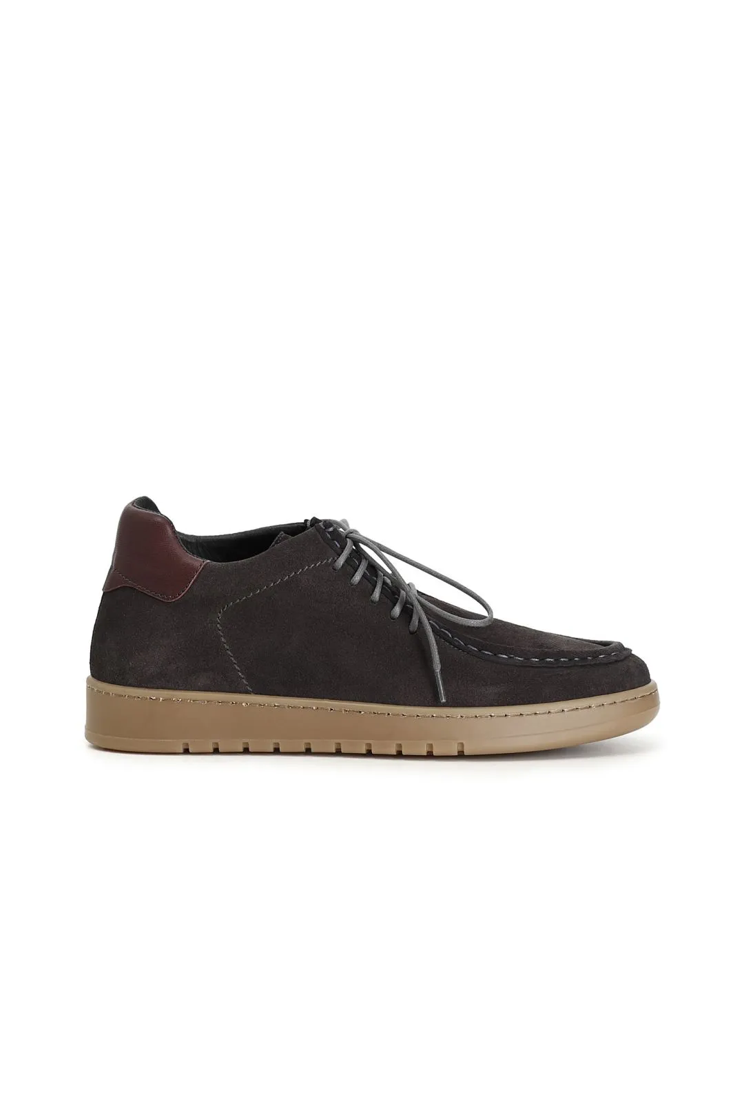 stringate maschili casual con bordo vaschetta in pelle scamosciata